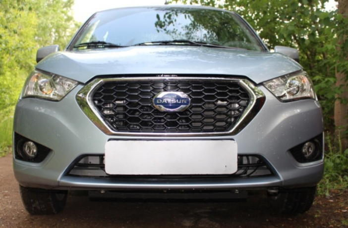 Защита радиатора "Standart" Datsun mi-Do (2015-н.в.) чёрная купить недорого с доставкой в Электросталь