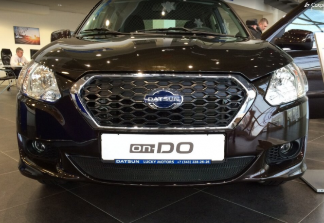 Защита радиатора "Standart" Datsun on-Do (2014-н.в.) чёрная купить недорого с доставкой в Электросталь