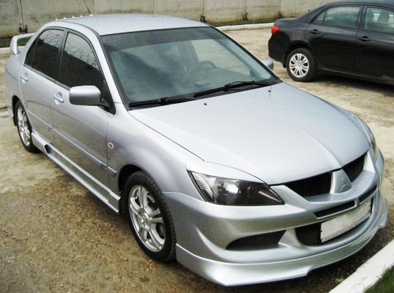 Накладка (юбка) переднего бампера "EVO" (Для бампера EVO) для Mitsubishi Lancer IX (2003-2009) купить недорого с доставкой в Электросталь