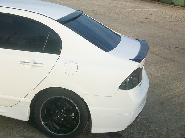 Козырек на заднее стекло для Honda Civic 4D (2006-2012) купить недорого с доставкой в Электросталь