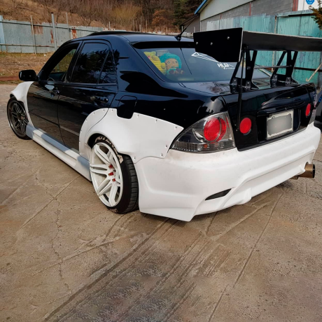 Задние фендеры "Rocket bunny style" +65mm для Lexus IS, Toyota Altezza купить недорого с доставкой в Электросталь