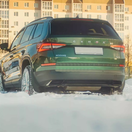 Имитация насадок глушителя BLACK (черный глянец) для Skoda Kodiaq (2016-н.в.) купить недорого с доставкой в Электросталь